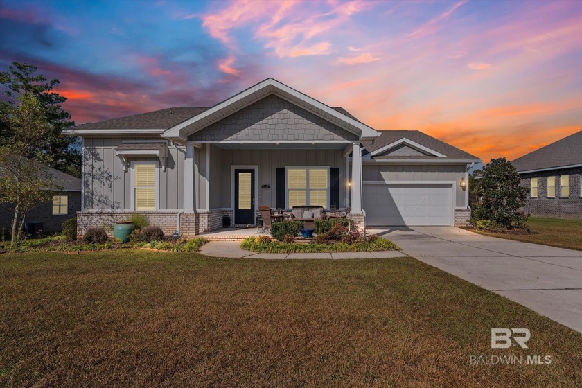 Welcome to 9149 Diamante Blvd, a beautifully maintained home in - Beach Home for sale in Daphne, Alabama on Beachhouse.com