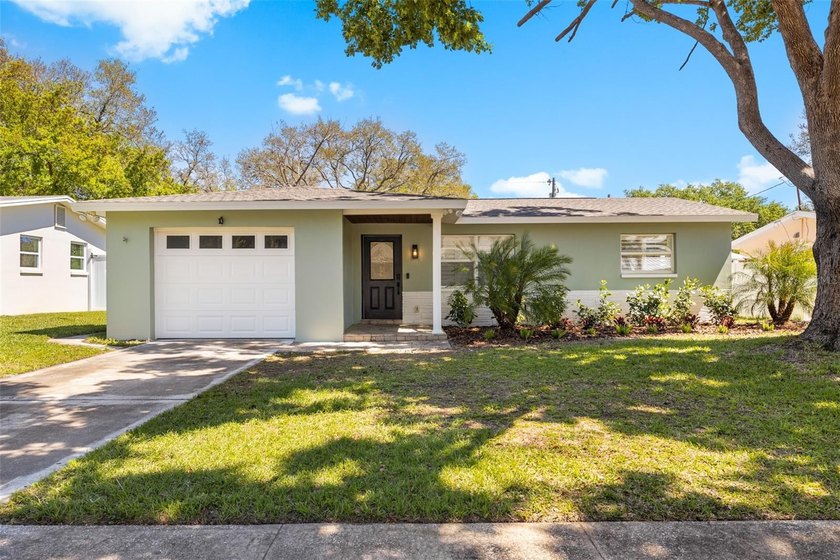This beautifully maintained block home offers two bedrooms, two - Beach Home for sale in Largo, Florida on Beachhouse.com