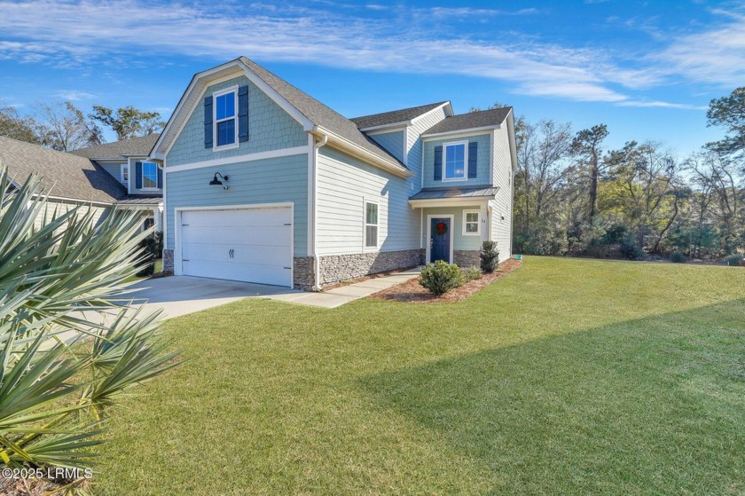 Welcome to this stunning Beaufort model in The Estuary on Hilton - Beach Home for sale in Hilton Head Island, South Carolina on Beachhouse.com