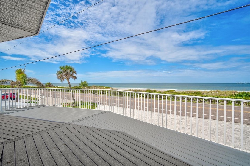 UNICORN Property is in search of a new owner who is *over* - Beach Home for sale in Longboat Key, Florida on Beachhouse.com