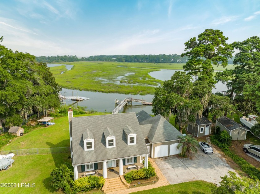 Experience the charm of Lowcountry living with this deepwater - Beach Home for sale in Beaufort, South Carolina on Beachhouse.com