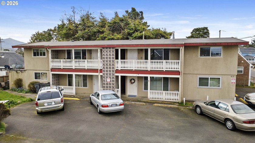 This well-maintained 4-plex sits on a flat, 50' x 100' lot in - Beach Home for sale in Seaside, Oregon on Beachhouse.com