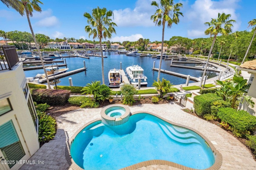 Live the Island life! Move-in-ready executive pool home: 4brs + - Beach Home for sale in Ponte Vedra Beach, Florida on Beachhouse.com