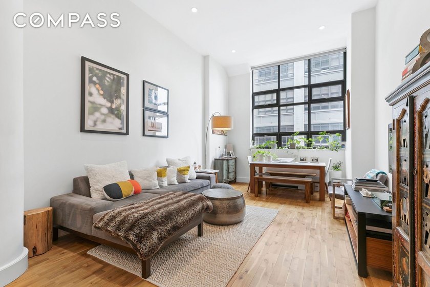 A Stunning 822 approx s/f one bedroom designer condo Loft apt @ - Beach Condo for sale in Brooklyn, New York on Beachhouse.com