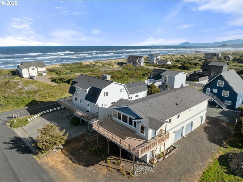 Custom Coastal Home with Ocean Views  Deeded Beach Access - Beach Home for sale in Gold Beach, Oregon on Beachhouse.com