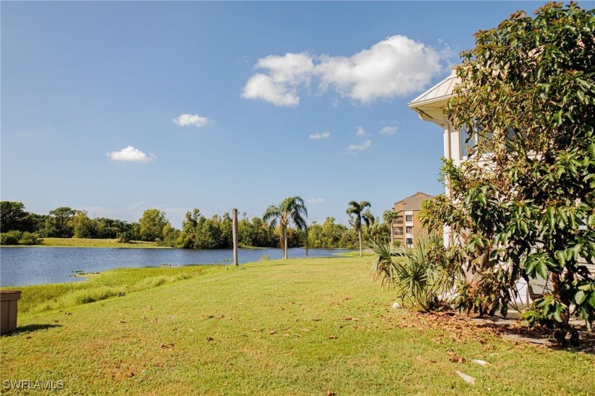 Move-In Ready, Lakefront, 2 bedroom, 2 bath with huge backyard - Beach Condo for sale in North Fort Myers, Florida on Beachhouse.com