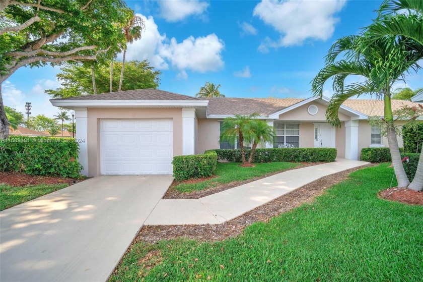 Beautiful lake view home in a resort style gated community with - Beach Home for sale in Homestead, Florida on Beachhouse.com