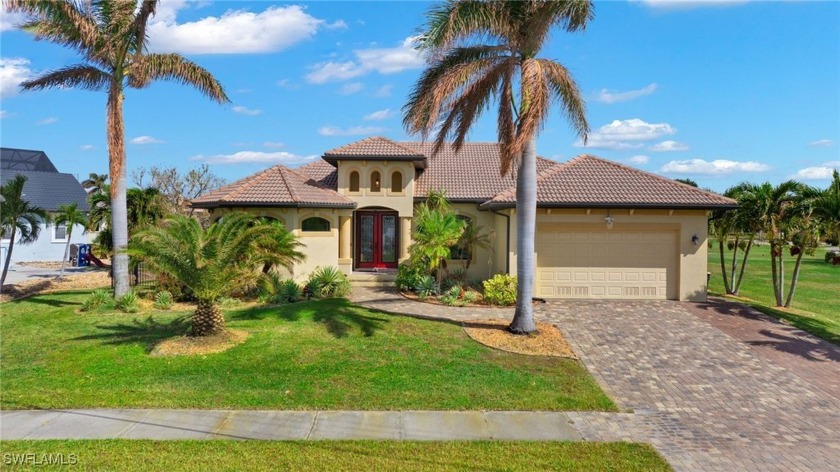 Beautiful Golf Course views from this DM Dean Custom built model - Beach Home for sale in Punta Gorda, Florida on Beachhouse.com