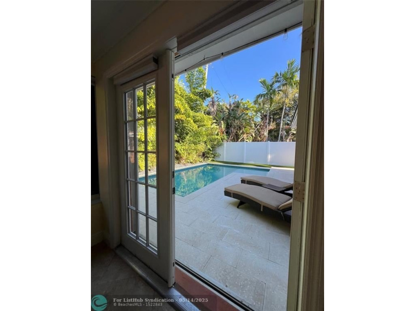 Buyers loan was denied. But good news for you! This great - Beach Home for sale in Oakland Park, Florida on Beachhouse.com