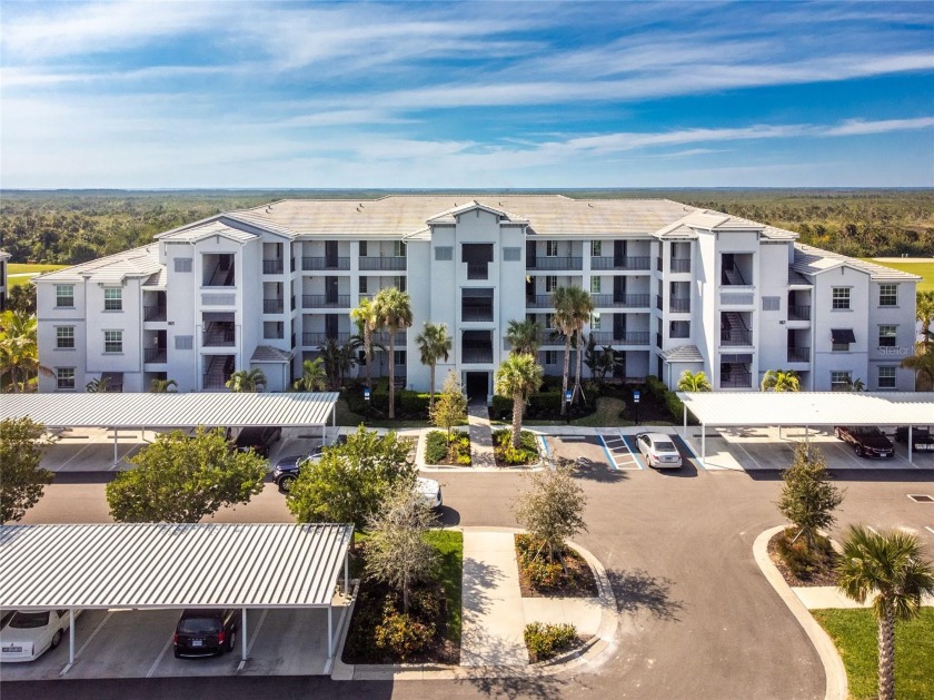 Beautiful  *FURNISHED* condo.....GOLF MEMBERSHIP INCLUDED! - Beach Condo for sale in Punta Gorda, Florida on Beachhouse.com