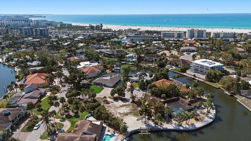 Discover an exceptional waterfront homesite in the heart of - Beach Lot for sale in Sarasota, Florida on Beachhouse.com