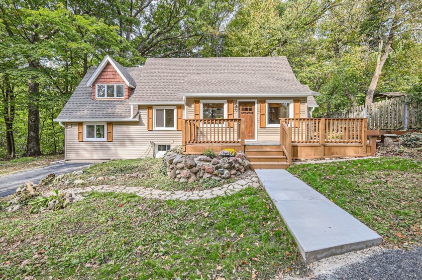 YEAR-ROUND RETREAT in this masterfully renovated tudor style - Beach Home for sale in Winthrop Harbor, Illinois on Beachhouse.com