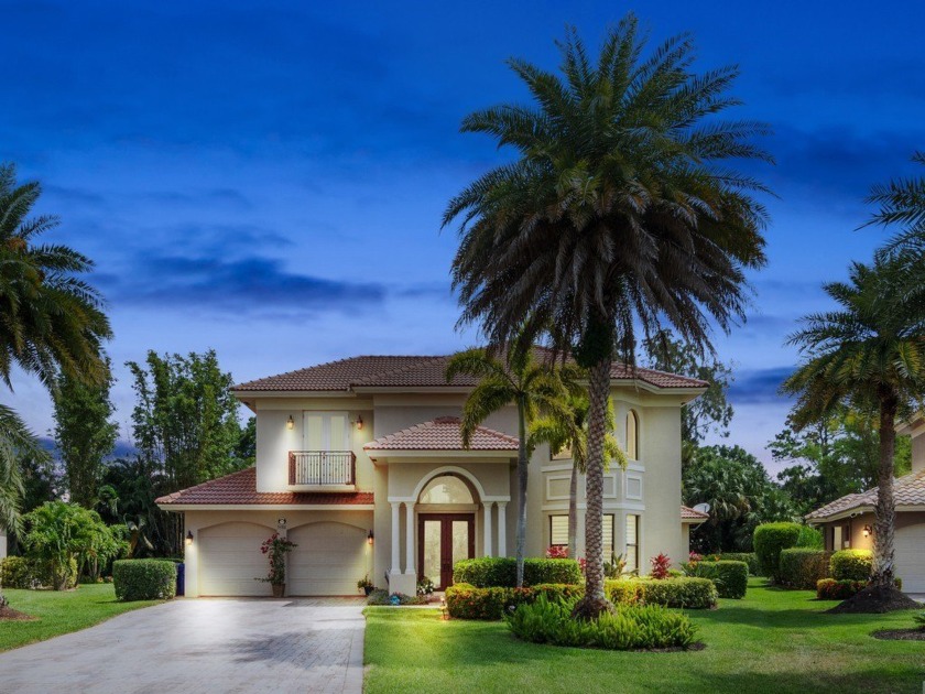 This spacious pool home offers 4 bds, 4.5 ba, 2 car garage, and - Beach Home for sale in Vero Beach, Florida on Beachhouse.com