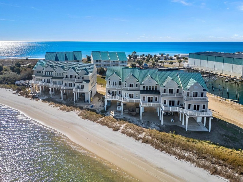 Under Contract prior to hitting the market. Bayfront townhome - Beach Townhome/Townhouse for sale in Alligator Point, Florida on Beachhouse.com