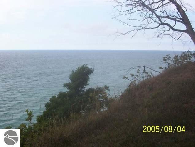 Very private 3 acre parcel 2 miles north of Frankfort on Lake - Beach Acreage for sale in Frankfort, Michigan on Beachhouse.com