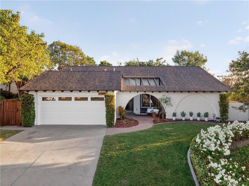 This home has not been on the market in nearly half a century - Beach Home for sale in Mission Viejo, California on Beachhouse.com