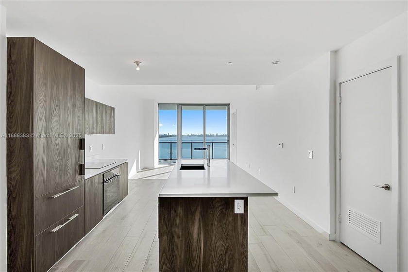 GranParaiso Residences. Perfectly situation in the heart of - Beach Condo for sale in Miami, Florida on Beachhouse.com