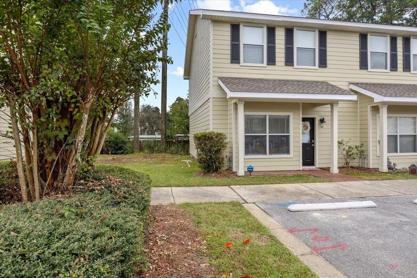 Discover Comfort and Convenience in The Palms of Freeport - Beach Townhome/Townhouse for sale in Freeport, Florida on Beachhouse.com