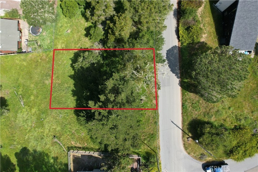 Vacant lot with approximately 4500 square feet and includes - Beach Lot for sale in Cambria, California on Beachhouse.com