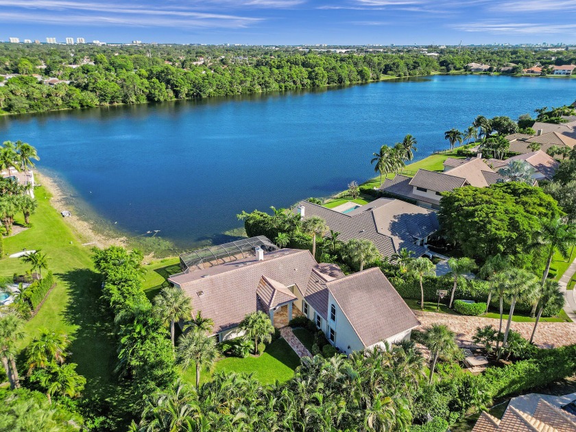 A unique opportunity to own this gorgeous private estate located - Beach Home for sale in Boca Raton, Florida on Beachhouse.com