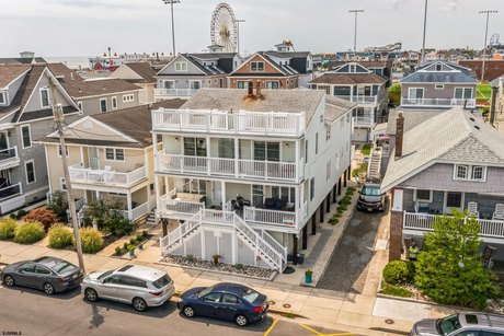 Charming 5-Bedroom Beachblock Condo in Ocean City, NJ  Discover - Beach Condo for sale in Ocean City, New Jersey on Beachhouse.com