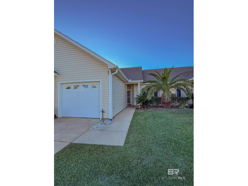 Discover your perfect blend of comfort and convenience in this - Beach Condo for sale in Foley, Alabama on Beachhouse.com