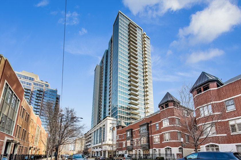 Experience elevated city living in this stunning penthouse - Beach Condo for sale in Chicago, Illinois on Beachhouse.com