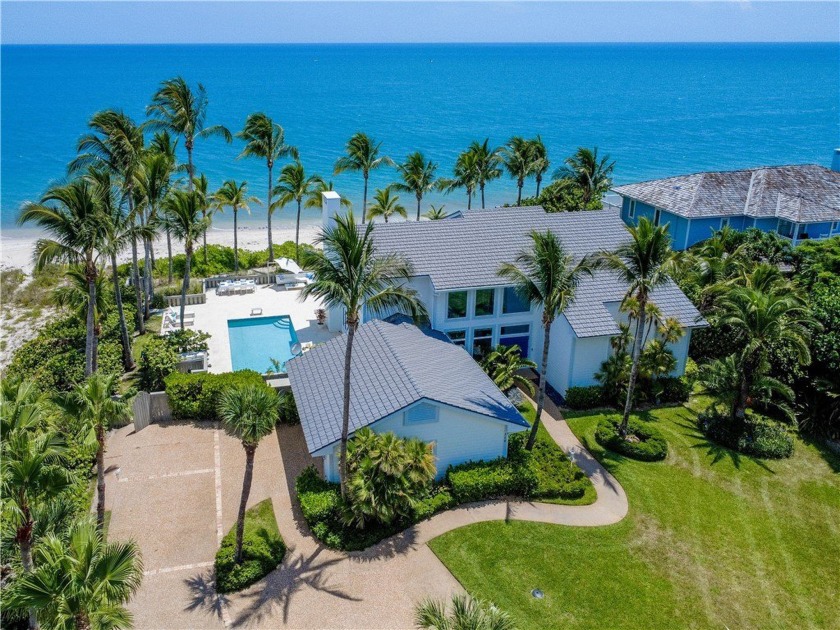 Coastal elegance meets tropical paradise at this stunning - Beach Home for sale in Vero Beach, Florida on Beachhouse.com