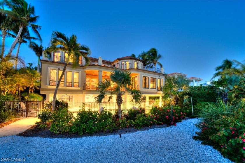 The best of the best in SW Florida living.  Offering a gorgeous - Beach Home for sale in Sanibel, Florida on Beachhouse.com