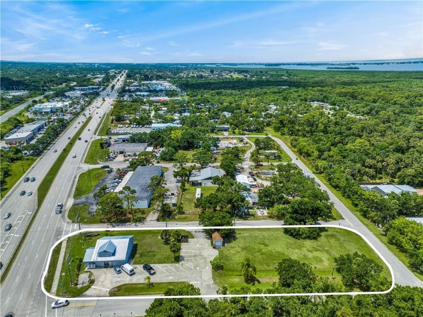 Take advantage of this rare opportunity to own a 2,000 sq ft - Beach Commercial for sale in Vero Beach, Florida on Beachhouse.com