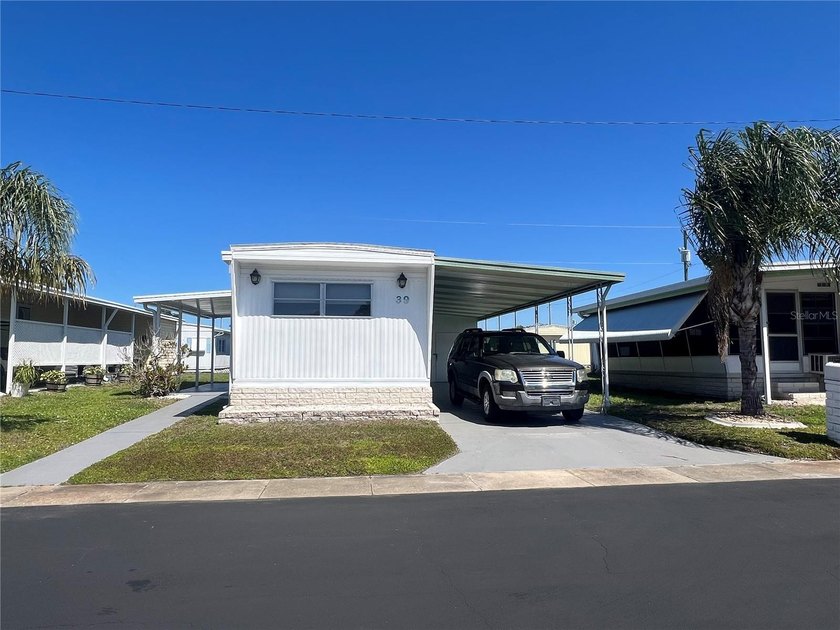 Welcome to Lake Highlander Mobile Home Park - A Highly Desirable - Beach Home for sale in Dunedin, Florida on Beachhouse.com
