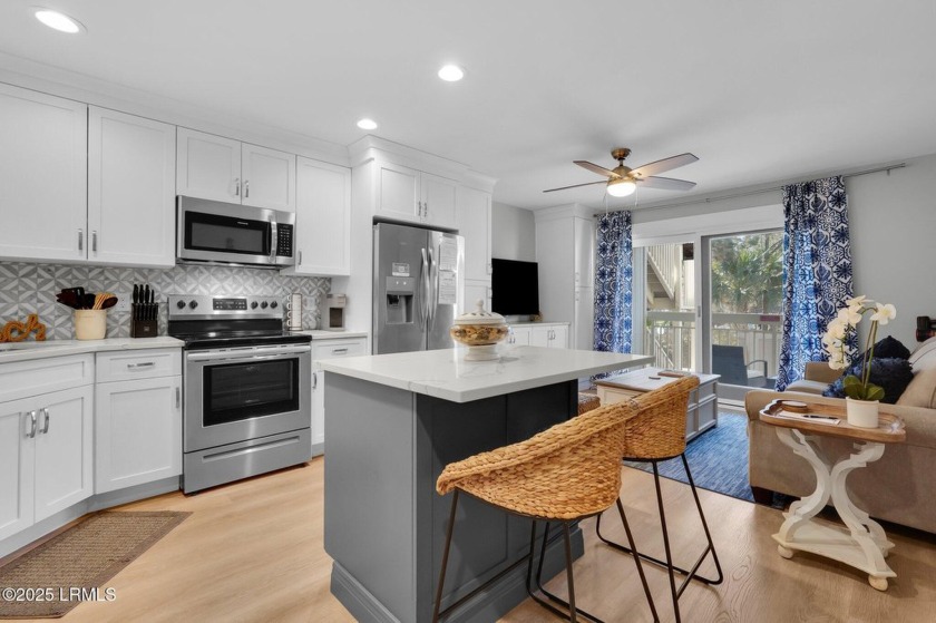 Experience this re-imagined, custom-renovated Breakers Villa in - Beach Condo for sale in Hilton Head Island, South Carolina on Beachhouse.com
