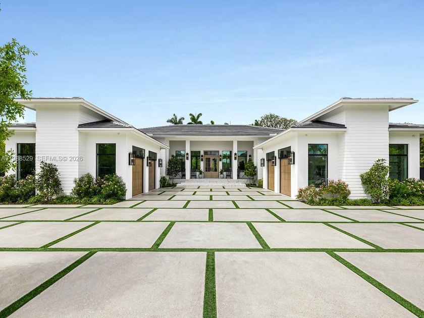 Welcome to a newly constructed 2026 modern estate set along the - Beach Home for sale in Palmetto Bay, Florida on Beachhouse.com