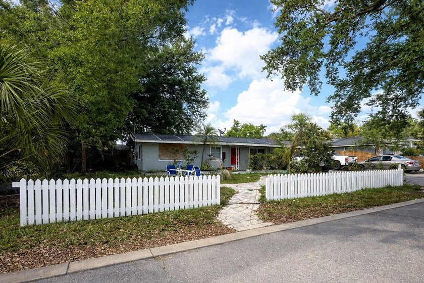 Under contract-accepting backup offers. AFFORDABLE & FULL OF - Beach Home for sale in Bradenton, Florida on Beachhouse.com