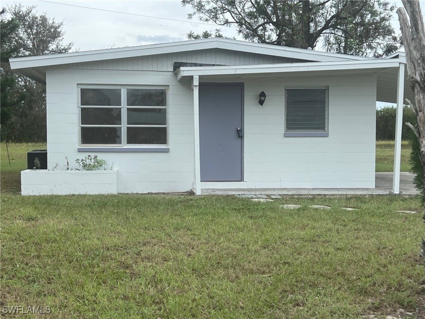 Beautiful and Great starter home. Home is completely titled and - Beach Home for sale in Lehigh Acres, Florida on Beachhouse.com