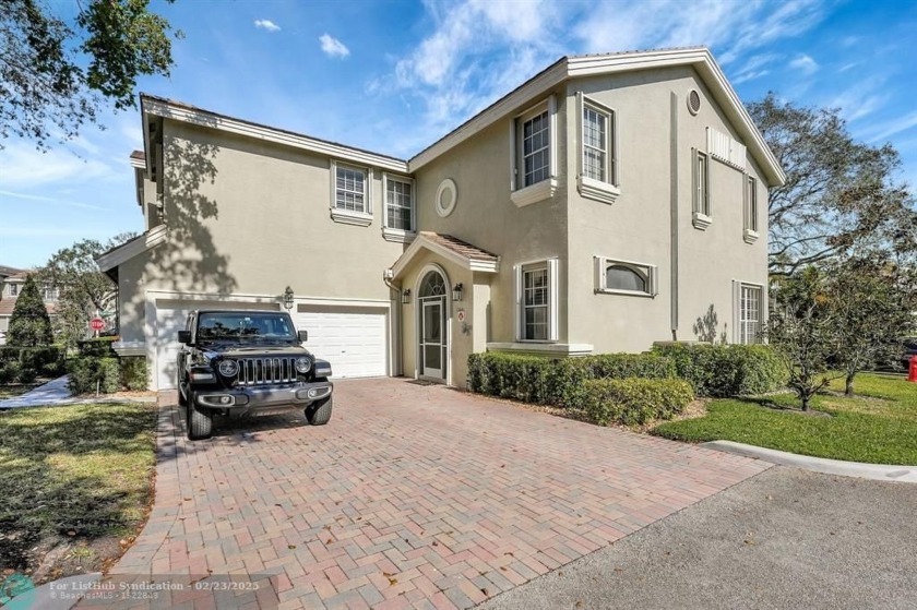 FABULOUS 2 BEDROOM 2 BATHROOM IMMACULATE HOME IN THE VERY - Beach Condo for sale in Coral Springs, Florida on Beachhouse.com