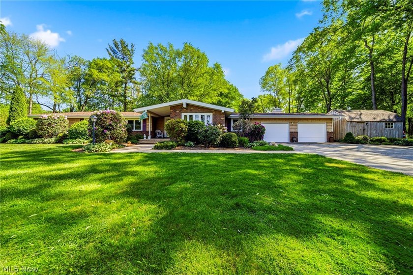 Escape to the tranquility of Lake Erie living with this - Beach Home for sale in Conneaut, Ohio on Beachhouse.com