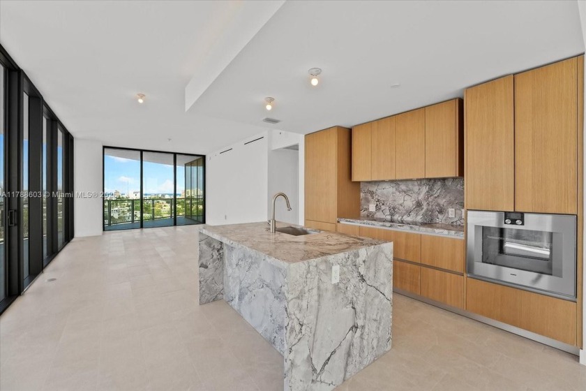 This beautifully designed 2-bedroom, 2.5-bath residence features - Beach Condo for sale in Miami Beach, Florida on Beachhouse.com