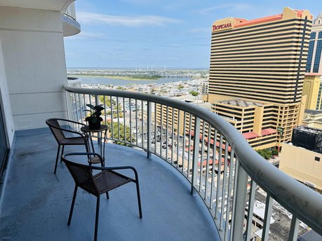 This beautifully renovated studio converted to a mini - Beach Condo for sale in Atlantic City, New Jersey on Beachhouse.com