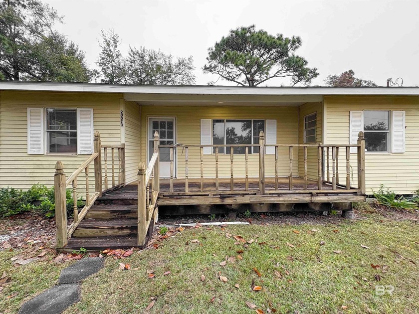 Gulf Shores Fixer Upper For $259,900! Another smoking deal for - Beach Home for sale in Gulf Shores, Alabama on Beachhouse.com