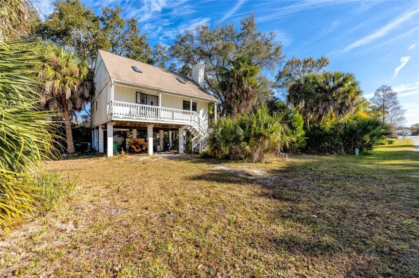 Bring your imagination to this 2 bed, 2 bath elevated home in - Beach Home for sale in Crystal Beach, Florida on Beachhouse.com