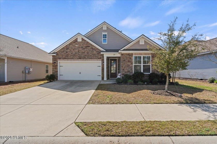 This spacious ranch-style home features open-concept living with - Beach Home for sale in Bluffton, South Carolina on Beachhouse.com