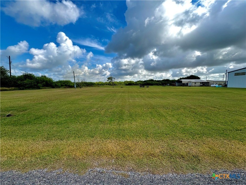 Great 2 lots ready to built your coastal get away! Water, sewer - Beach Lot for sale in Seadrift, Texas on Beachhouse.com