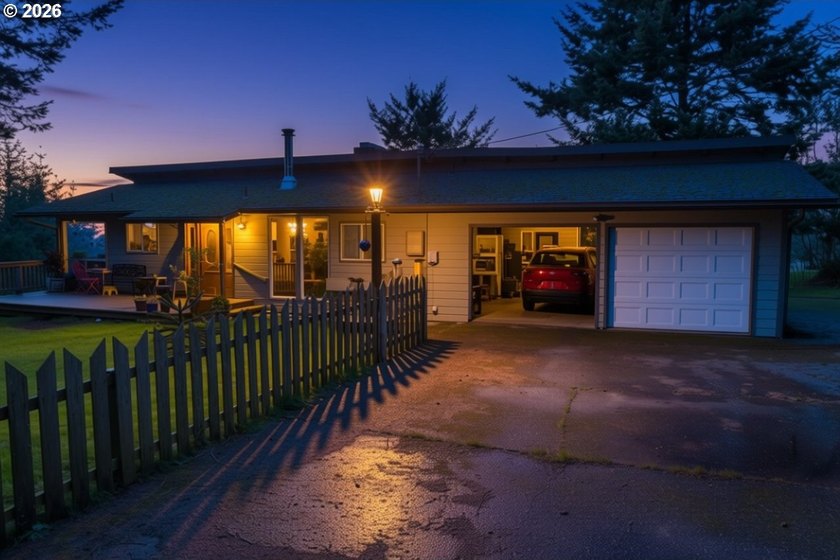 Ocean & city views, privacy, and flexible living space - all - Beach Home for sale in Gold Beach, Oregon on Beachhouse.com