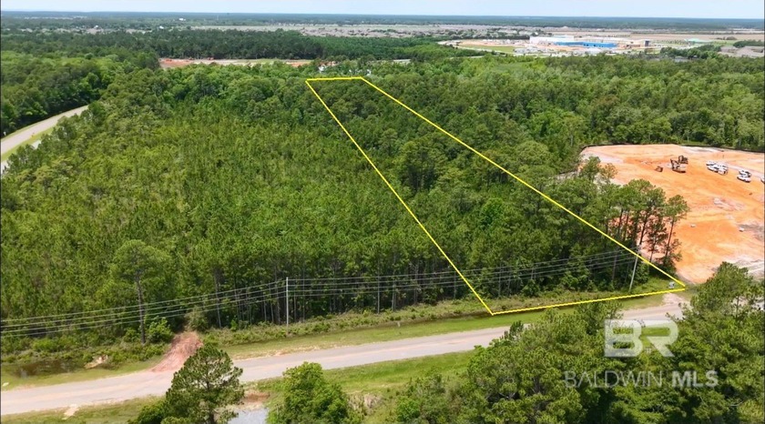 5 ACRES for sale. GREAT LOCATION! Just a 10th of mile off the - Beach Acreage for sale in Gulf Shores, Alabama on Beachhouse.com