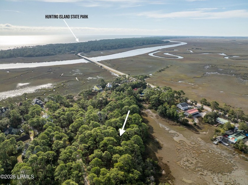 Ready to build! A high and dry ready to build lot in the private - Beach Lot for sale in Harbor Island, South Carolina on Beachhouse.com