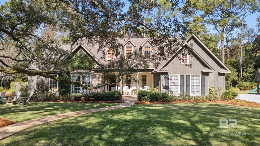 Beautiful 5-bedroom, 4-bath home in the coveted Lakewood Club - Beach Home for sale in Fairhope, Alabama on Beachhouse.com
