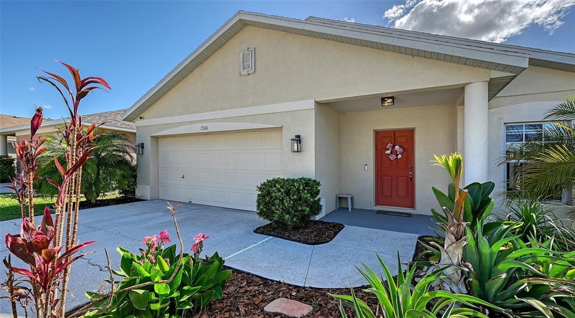 Welcome to this beautifully maintained 3-bedroom, 2-bath home - Beach Home for sale in Palmetto, Florida on Beachhouse.com