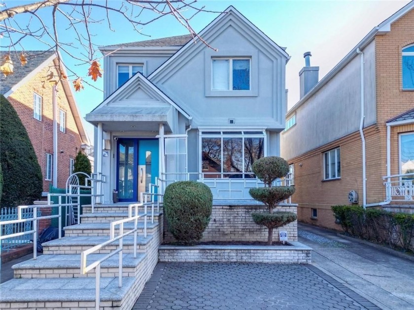 Manhattan Beach: A Rare Opportunity for Elevated Living
Set on a - Beach Home for sale in Brooklyn, New York on Beachhouse.com