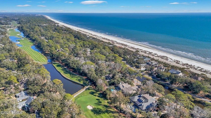 Prime ''Beach Lagoon'' location, 2nd row in Sea Pines! BEAUTIFUL - Beach Home for sale in Hilton Head Island, South Carolina on Beachhouse.com